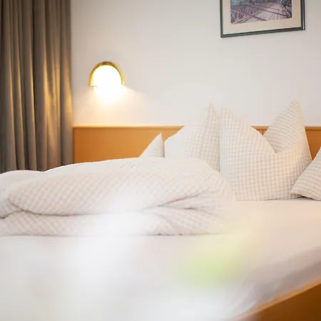 Apartmán Tonis Ferienheim *