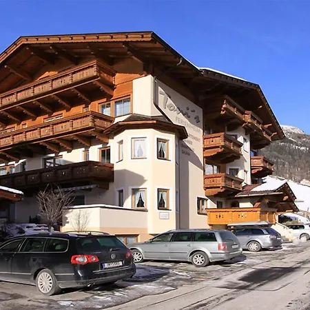 弗瑞恩海姆托尼斯公寓 *