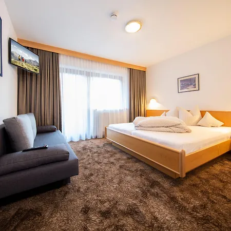 Tonis Ferienheim سولدن