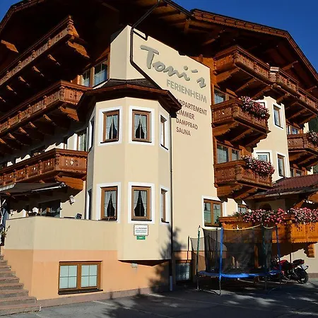 Tonis Ferienheim Apartman *